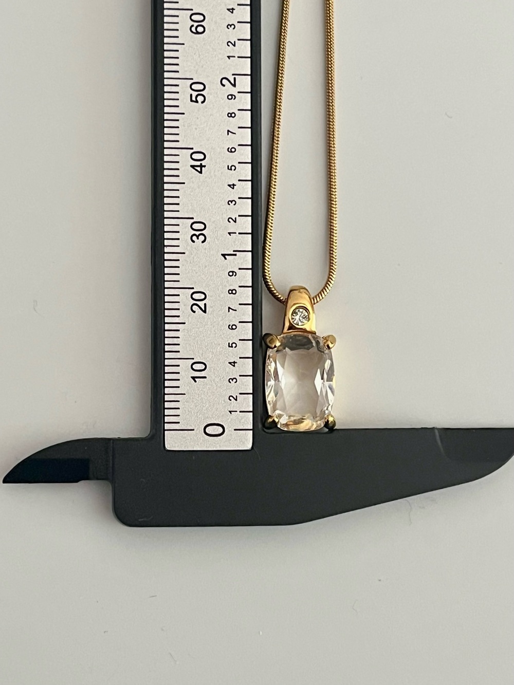 Swarovski gold-tone elongated cushion-cut crystal pendant necklace 15”17.5” - Picture 10 of 15